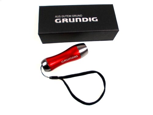 GRUNDIG-Taschenlampe (9 LEDs), Farbe