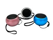 Kompakter Wireless-Speaker, sortiert